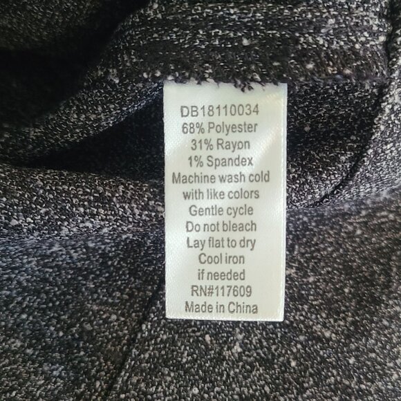 Downeast Donegal Belted Skirt Dark Gray Pleated Women L Classic Career Basic NEW - Picture 7 of 8